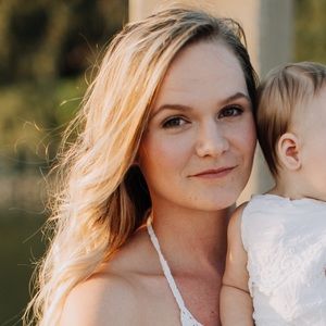 Meet your Posher, Evelyn